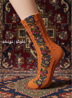 جوراب ساقدار زنانه گل درشت فانتزی
