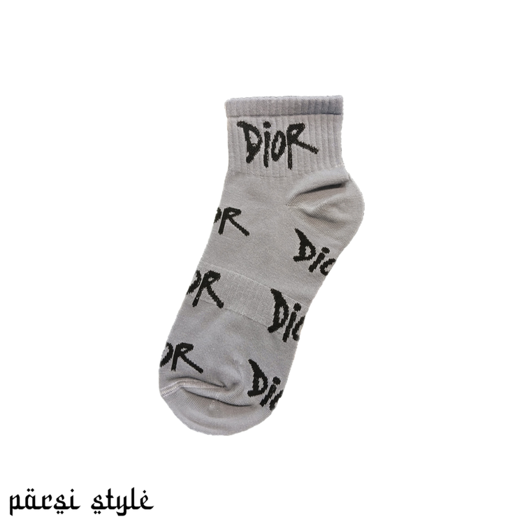جوراب بزرگسال نیمساق کش انگلیسی طرحدار Dior